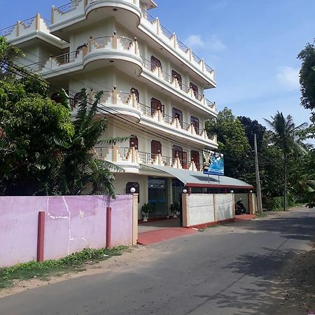 Hotel Blue Whale جافنا المظهر الخارجي الصورة