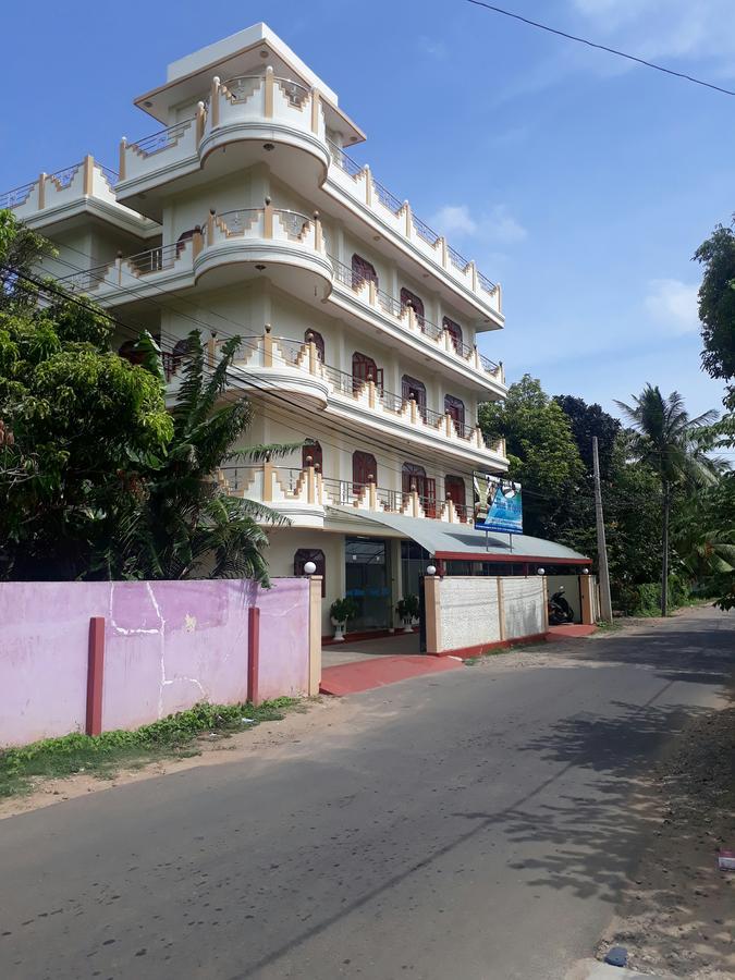 Hotel Blue Whale جافنا المظهر الخارجي الصورة