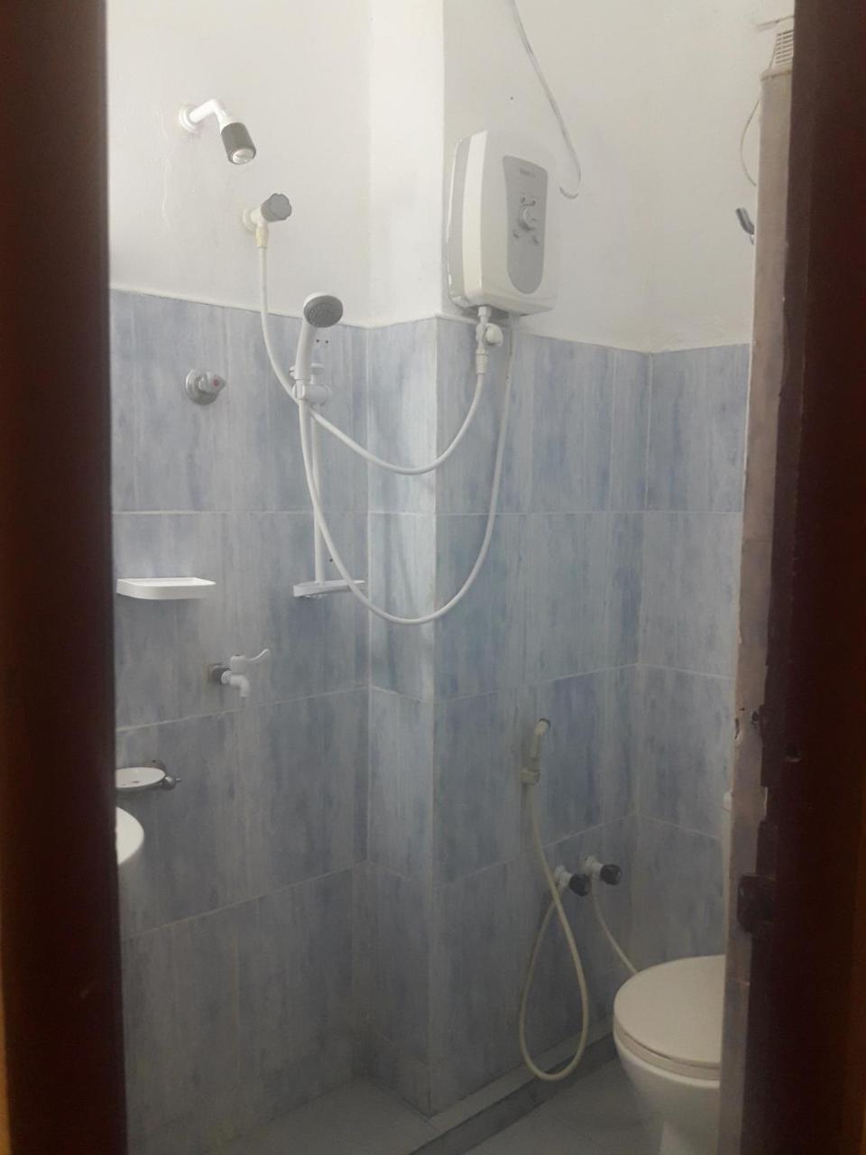 Hotel Blue Whale جافنا المظهر الخارجي الصورة